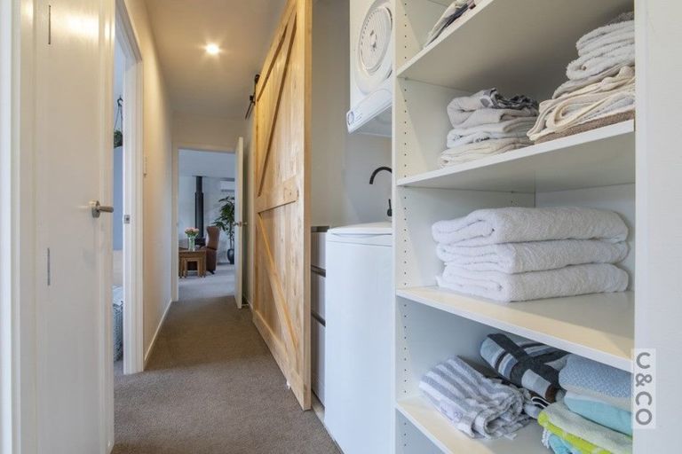 Photo of property in 28 Queen Street, Riverhead, 0820