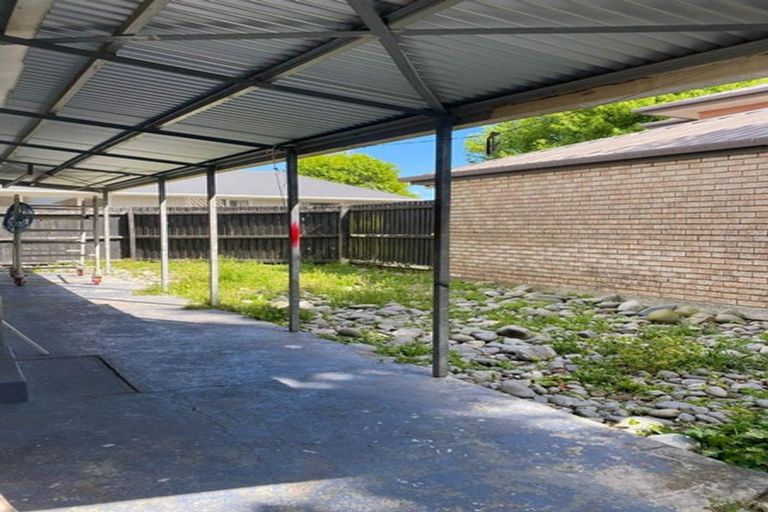 Photo of property in 2/30 Coniston Avenue, Ilam, Christchurch, 8041