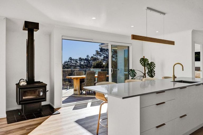 Photo of property in 284 Frankley Road, Ferndale, New Plymouth, 4310