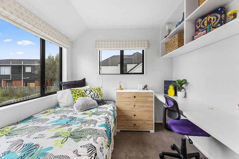 Photo of property in 5 Shastri Terrace, Khandallah, Wellington, 6035