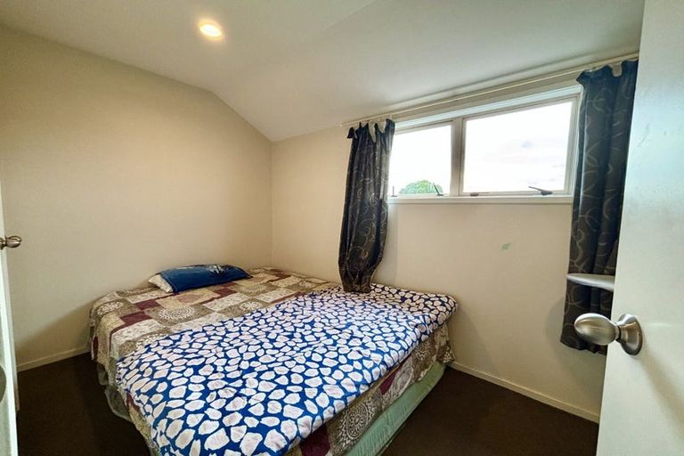 Photo of property in 5/49 Henderson Valley, Henderson, Auckland, 0612