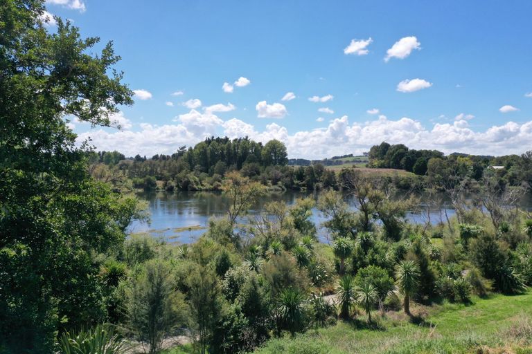 Photo of property in 53 Waikato Esplanade, Ngaruawahia, 3720