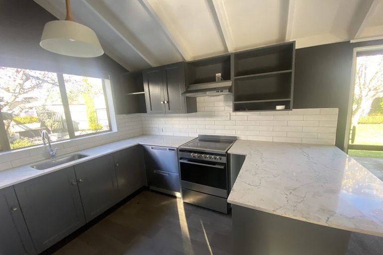 Photo of property in 2/26 Christie Crescent, Havelock North, 4130