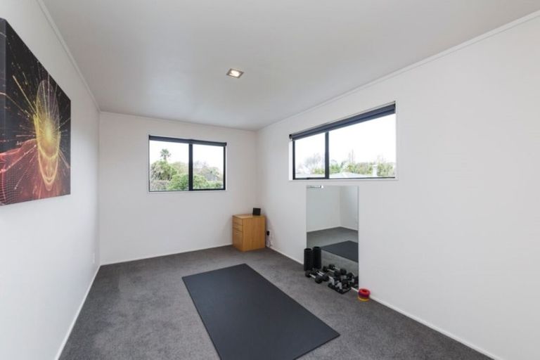 Photo of property in 61 Jickell Street, Hokowhitu, Palmerston North, 4410