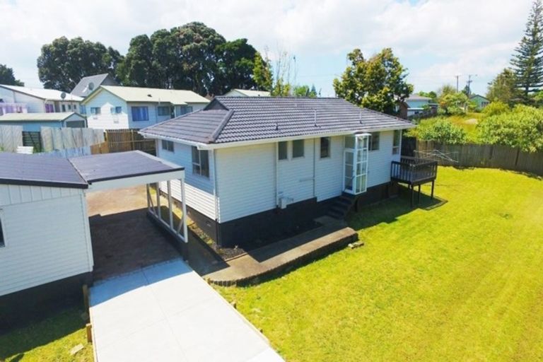 Photo of property in 64 Henwood Road, Mangere East, Auckland, 2024