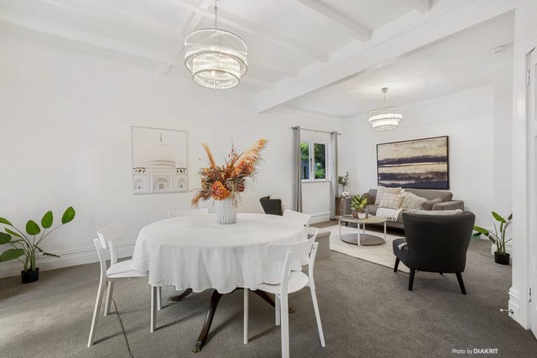 Photo of property in 124 Glenmore Street, Northland, Wellington, 6012