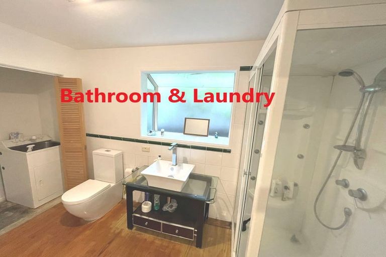 Photo of property in 58 Castleford Street, Green Bay, Auckland, 0604