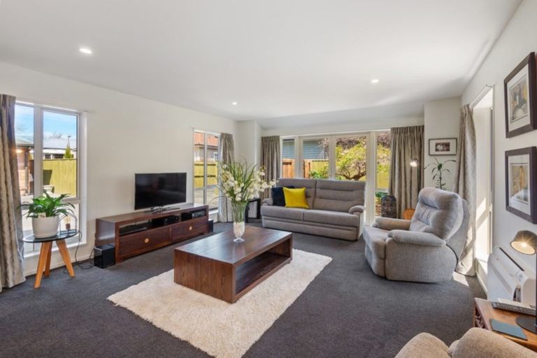 Photo of property in 198 Cranford Street, St Albans, Christchurch, 8014