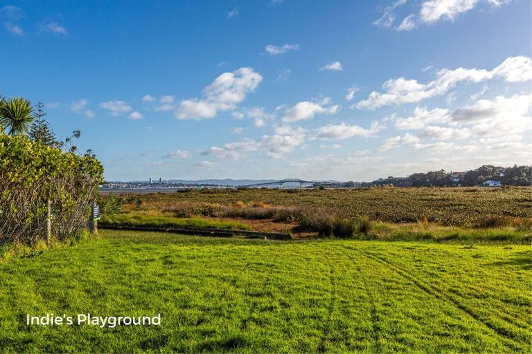 Photo of property in 36 Kawerau Avenue, Devonport, Auckland, 0624