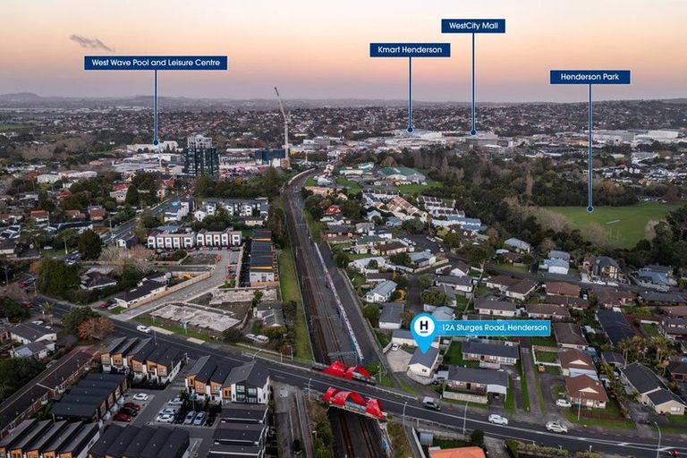 Photo of property in 12a Sturges Road, Henderson, Auckland, 0612