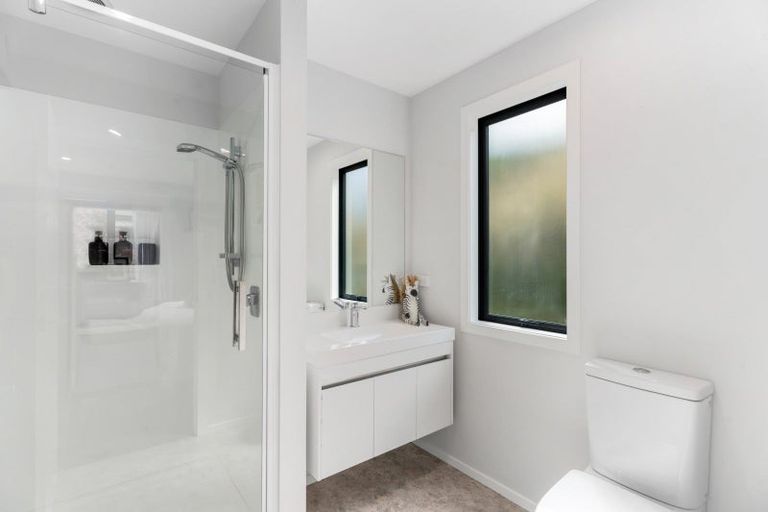 Photo of property in 45 Mount Linton Avenue, Wanaka, 9305