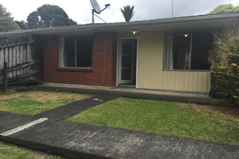 Photo of property in 4/10 Miro Street, New Lynn, Auckland, 0600