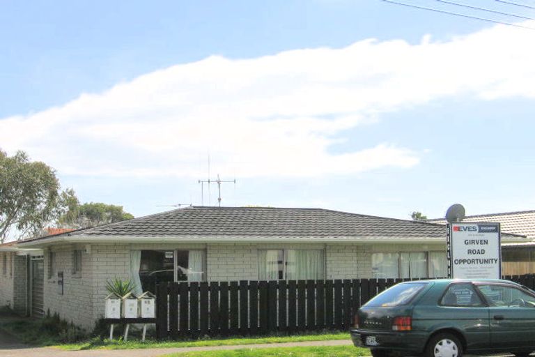 Photo of property in 57a Girven Road, Mount Maunganui, 3116