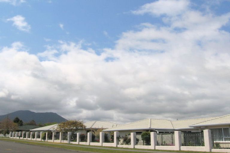 Photo of property in Liston Heights, 20/3 Liston Avenue, Hilltop, Taupo, 3330