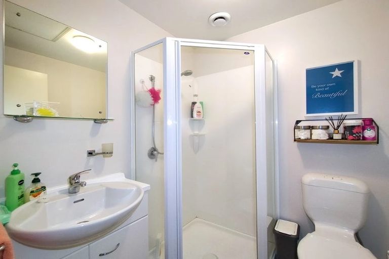 Photo of property in Aitken Street Apartments, 207/5 Aitken Street, Thorndon, Wellington, 6011