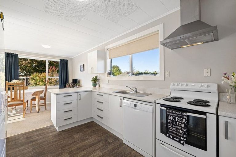 Photo of property in 42 Aintree Street, Bishopdale, Christchurch, 8051