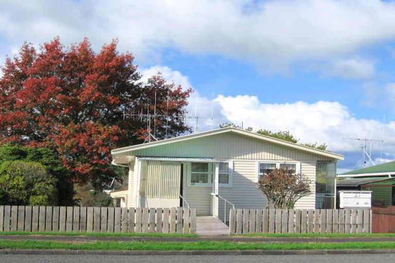 Photo of property in 27 Manaia Street, Tokoroa, 3420