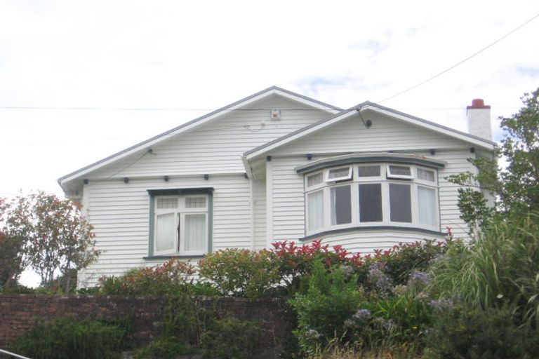 Photo of property in 22 Pembroke Road, Northland, Wellington, 6012