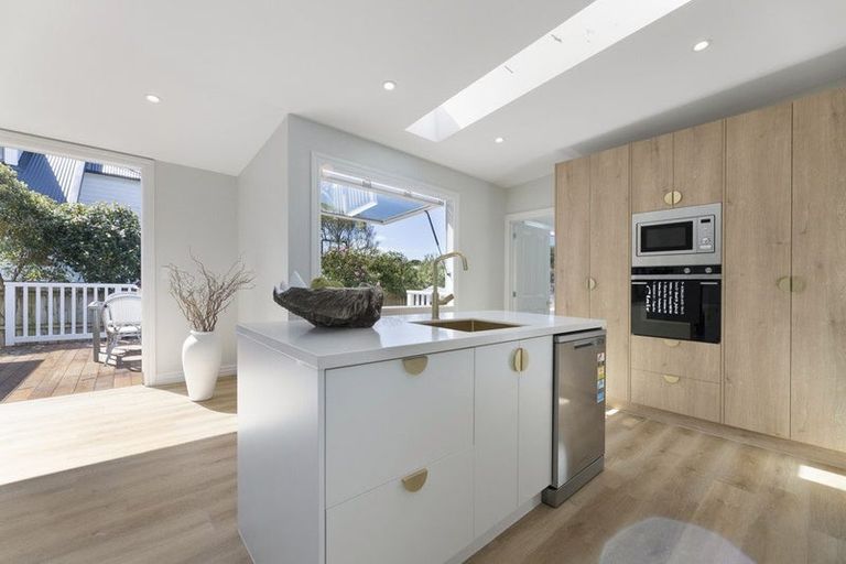 Photo of property in 36 Albert Street, Saint Clair, Dunedin, 9012