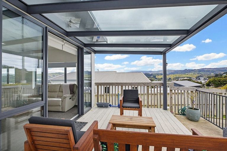Photo of property in 10a Polestar Lane, Whitby, Porirua, 5024