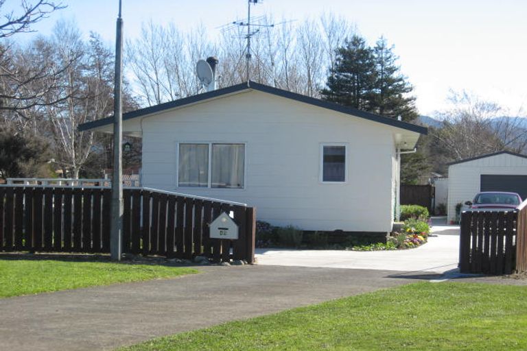 Photo of property in 43 Fisher Place, Carterton, 5713