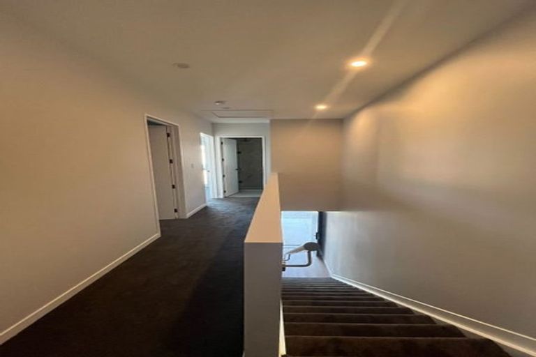 Photo of property in 13 Yellow Pear Lane, Karaka, 2578