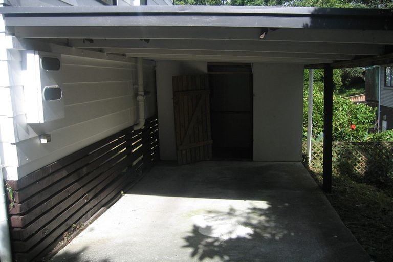 Photo of property in 21 Wattle Street, New Lynn, Auckland, 0600