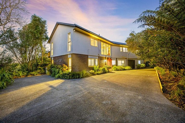 Photo of property in 3 Laingfield Terrace, Laingholm, Auckland, 0604