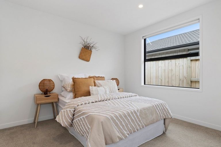 Photo of property in 19 Harding Drive, Papamoa Beach, Papamoa, 3118