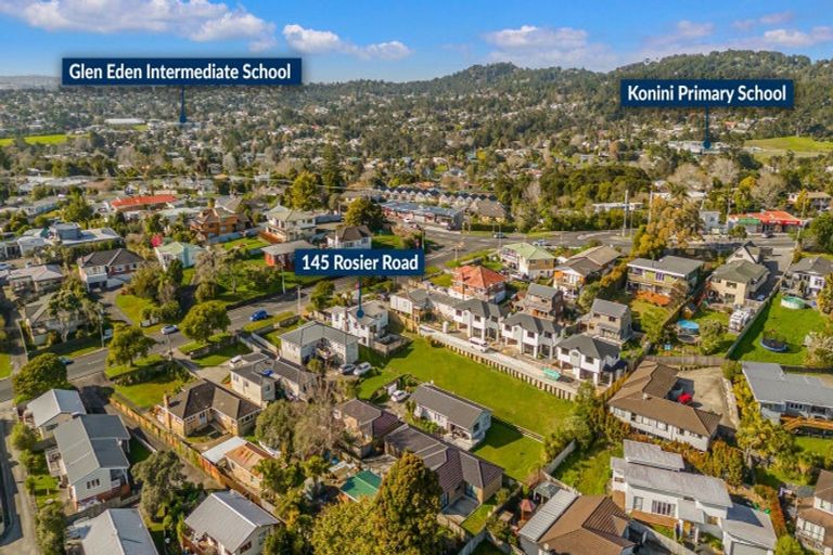 Photo of property in 145 Rosier Road, Glen Eden, Auckland, 0602