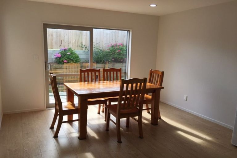 Photo of property in 38a Fairdene Avenue, Henderson, Auckland, 0610