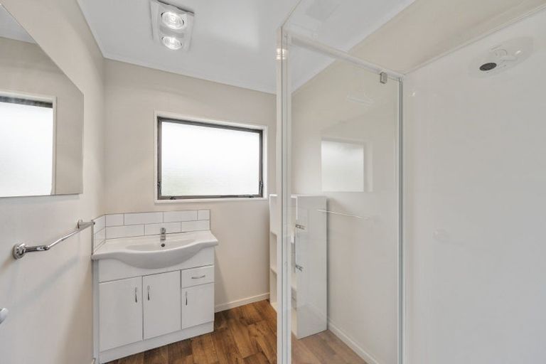 Photo of property in 51 Spriggs Crescent, Greenmeadows, Napier, 4112