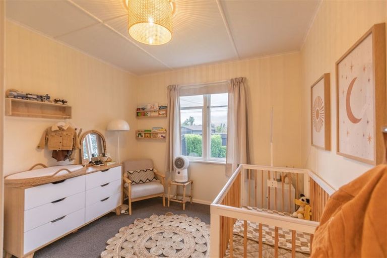 Photo of property in 1/57 Meeanee Road, Taradale, Napier, 4112