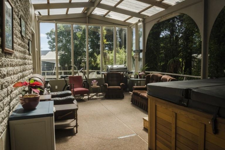 Photo of property in 35 Domett Street, Westport, 7825