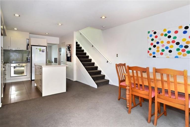Photo of property in 90a Mandeville Street, Riccarton, Christchurch, 8011