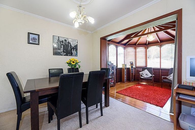 Photo of property in 84 Granville Drive, Massey, Auckland, 0614