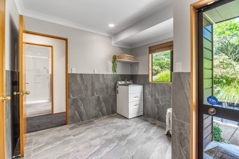 Photo of property in 115 Sandstone Road, Whitford, Manurewa, 2576