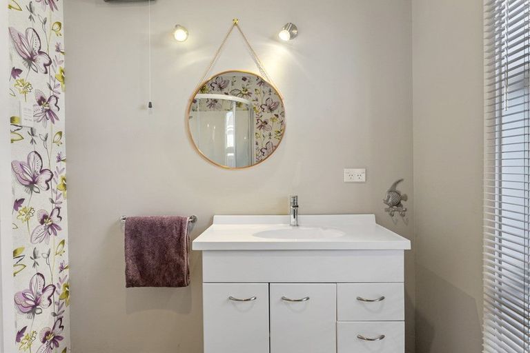 Photo of property in 17 Williams Street, Kaiapoi, 7630