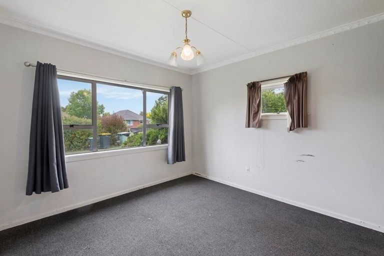 Photo of property in 21 Leistrella Road, Hoon Hay, Christchurch, 8025