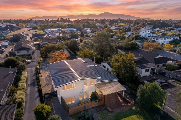 Photo of property in 13 Nola Avenue, Raumati Beach, Paraparaumu, 5032