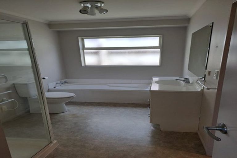 Photo of property in 36 Elan Place, Stanmore Bay, Whangaparaoa, 0932