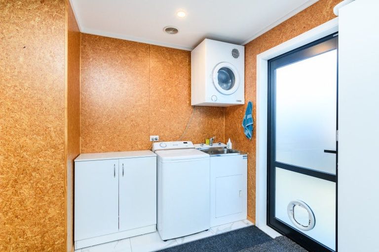 Photo of property in 1a Sherwill Street East, Feilding, 4702