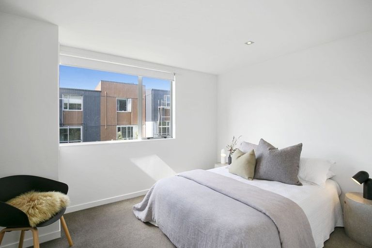 Photo of property in Altar Apartments, 27/120 Rintoul Street, Newtown, Wellington, 6021