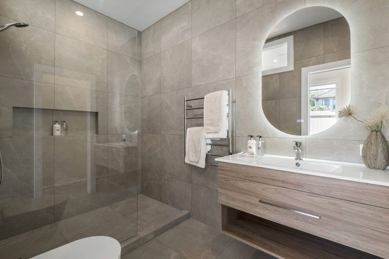 Photo of property in 95 Vauxhall Road, Devonport, Auckland, 0624