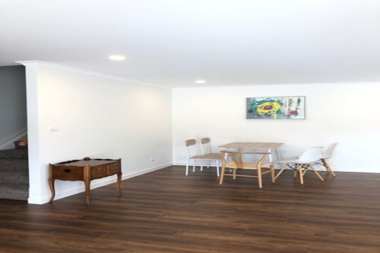 Photo of property in 26 Para Close, Fairview Heights, Auckland, 0632