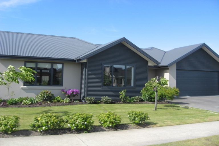 Photo of property in 70 Beechwood Drive, Northwood, Christchurch, 8051