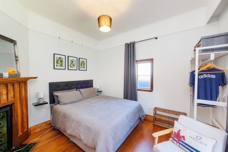 Photo of property in 4 Millar Street, Roslyn, Palmerston North, 4414