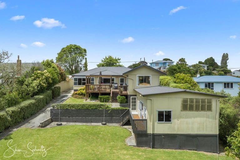 Photo of property in 21 View Street, Maungaturoto, 0520