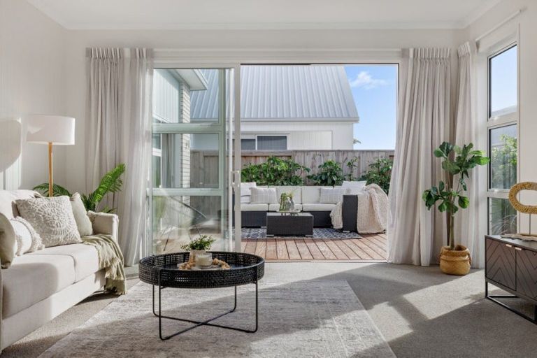 Photo of property in 19 Kohekohe Road, Papamoa Beach, Papamoa, 3118
