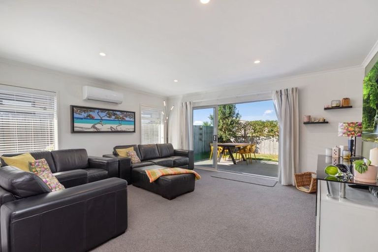 Photo of property in 45 Dunkeld Drive, Papamoa, 3118